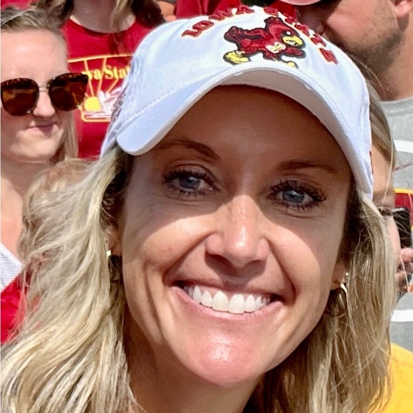 Meet your Posher, Michela - Picture 1 of 13